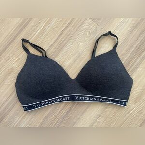 Victoria’s Secret T-shirt wireless bra Size 38C